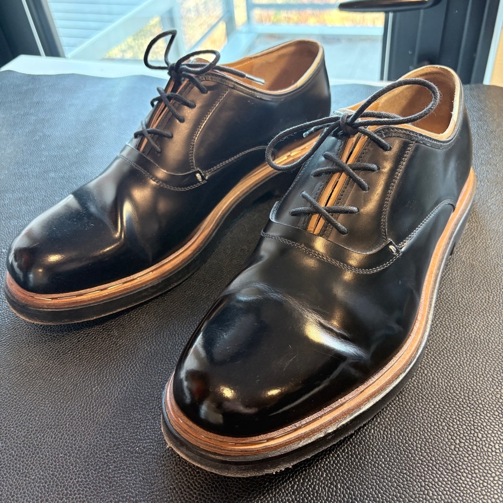Valentino Elegant Black Leather Dress Shoes